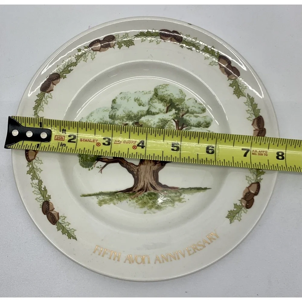 AVON SELLER'S FIFTH AVON ANNIVERSARY PLATE 